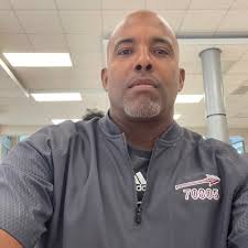 Coach Vernon A. Langley Jr. (@vernon_coach)