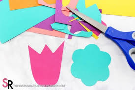 Maybe you would like to learn more about one of these? Paper Roll Spring Flowers Craft