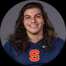 Loren Hartman's Instagram, Twitter & Facebook