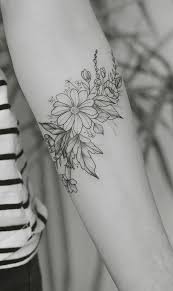 Il peut être une continuité les roses sont les fleurs les plus populaires sur terre et ont des significations différentes selon leur couleur. Tree Tattoo Tatouage Pivoine Sur Avant Bras Recherche Google Tattooviral Com Your Number One Source For Daily Tattoo Designs Ideas Inspiration