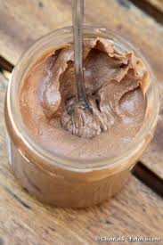 Nouvelle Recette De Nutella Maison 80 G De Noisettes 40 G D Amandes 60 G De Sirop D Agave 80 G De Chocolat Noi Recette Recette Nutella Maison Nutella Recette