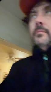 You should never argue with a Mainiac ack ack ack ack ack @billyjoel  #themusicindustryistryingtokillme #songwriter #mainemusic  #independentartist