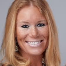 Brandi Ewing's Instagram, Twitter & Facebook