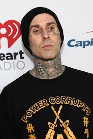 But travis barker allowed his daughter alabama, 15, to cover some of his body art with makeup in a charming new instagram video. Travis Barker S Daughter Covered Up His Face Tattoos
