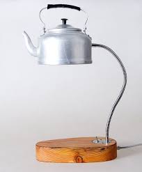 Kettle Table Lamp Diy Idea Kettle Table Lamp Bedsidelampe Ceilinglampe Desklampe Kettle Lamp Lamped 2020 Rustik Banyolar Lamba Masa Aydinlatma Elemanlari