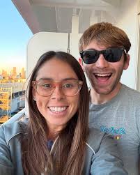 Emily Holzer (@emily.holzer) • Instagram photos and videos