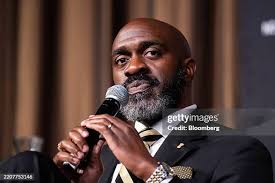 70 Michael Blake Politician Stock Photos, High-Res Pictures, and Images