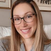 Julie Olivas's Instagram, Twitter & Facebook