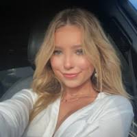 20+ "Chloe Baum" profiles