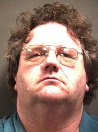 2 accused of threats against mailman