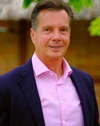 Ein herzliches Moin Moin an Alle. Wir starten heute mit der Vorstellung  unseres Agentur-Teams für Schönberg, Lütjenburg und Umgebung. Den Anfang  macht Michael Warnecke. Michael ist seit 1986 für die Provinzial tätig