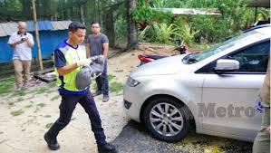 Akhbar naknya metro renewal daripada razak wib raya (mingguan. Kejamnya