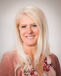 Gayla Bell's Instagram, Twitter & Facebook