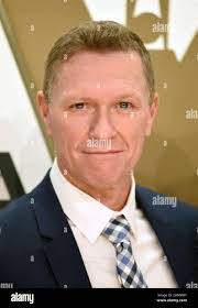 Craig Dove's Instagram, Twitter & Facebook