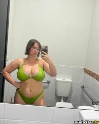 Slice_of_salami nude - stvincent.nupark.com