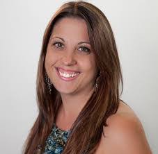 Monique Mitchell's Instagram, Twitter & Facebook