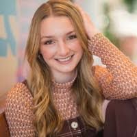 Linda Munsterman's Instagram, Twitter & Facebook