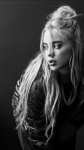 Get tickets to see billie eilish live from las vegas. Billie Eilish Fondo Billie Billie Eilish Portrait