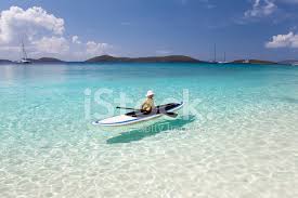 Sanıldığının tersine yalnızca kol gücüne dayanmıyor. Cocuk Paddleboard Karayipler Kurek Cekmek Icin Ogrenme Nasil Stok Fotograflari Freeimages Com