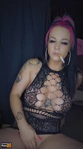 Smoking Dangling Talking Porn Gif | Pornhub.com