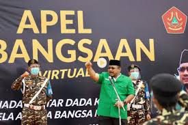 Mengetahui rencana pengajian ini, ormas ansor dan banser kota blitar secara tegas menolak. Ketua Umum Ansor Instruksikan Banser Jaga Rumah Orang Tua Mahfud Md Bbn