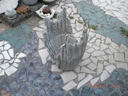 Beton Giessen Diy Anleitung Wachter Aus Betongetrankten Stoffbahnen Selbst Machen Youtube Mit Bildern Topfblumen Gartendeko Aus Beton Blumenkubel