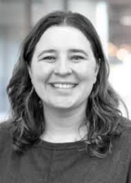 Amanda Lappin's Instagram, Twitter & Facebook