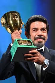 August 24, 1969) is an italian pierfrancesco favino (italian pronunciation: Venedig 2020 Die Schonsten Momente Des Filmfestivals Gala De