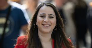 Fransa Seçimlerinde Bir Türk Aday: Melissa Karaca