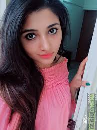 2341 views | 4708 downloads. Beautiful Girl Wallpapers New Photos Images Pictures Finetoshine