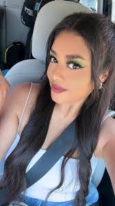 Diana Godinez's Instagram, Twitter & Facebook