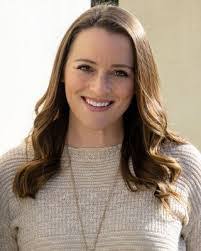 Jenna Hardy's Instagram, Twitter & Facebook