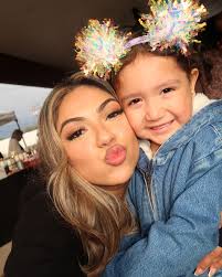 Sisters birthday celebration!!! Happy 30th** birthday sissyyyyyy lol 🎉🎉  💗💗 love spending time con toda la familia🥂✨💗