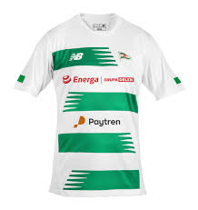 Lech przełamuje się i gromi lechię gdańsk. Lechia Gdansk 2020 21 Home Kit