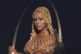 Só aqui você encontra as melhores músicas beyoncé e lançamentos de sucessos do momento! Beyonce Mergulha De Cabeca No Afrofuturismo No Album Black Is King 01 08 2020 Ilustrada Folha