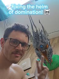 How to Make A Throne Out of Snow