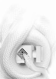 Perhaps because most white flowers perfumes scream loud gardenia and overly heady tuberose is that i was bracing. The Black Narcissus Perfume Obsession And The Scented Skin