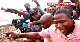Whichever way one looks at it, the raid carried out by the department of state services (dss) on the residence of sunday igboho in ibadan is . Yoruba Elders Back Igboho Warns Fg Against Crackdown Top Stories Biafra News Africa World News Opinion Videos Obinwannem News