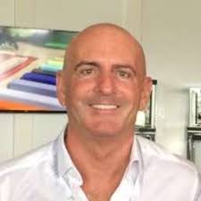 Alan Farthing's Instagram, Twitter & Facebook