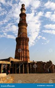 File:Qutub Minar, The Tallest Minaret In The World Made Up Of Bricks,  Mehrauli, Delhi.Jpg - Wikimedia Commons