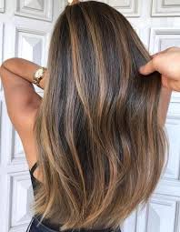 In this video, i use my signature foilayage technique. 20 Natural Looking Balayage On Dark Hair Styles For Brunettes