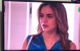 We don die! 🙆🙆🙆🙆 The last straw! Mar sees Cami kissing Juan. What she  didn't know is that Juan is unconscious and he's not even aware of what's  going on. Cami did