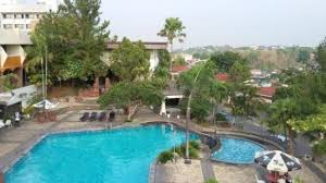 Kolam Renang Picture Of Patra Semarang Convention Hotel Tripadvisor