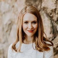 Katherine Mechling's Instagram, Twitter & Facebook