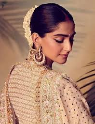 Wedding hairstyle for cocktail party/sangeet cocktail parties and sangeet nights are the 'jaan and shaan' of every wedding. Indian Actress Hairstyles Bollywood Hairstyles For Long Hair 2019