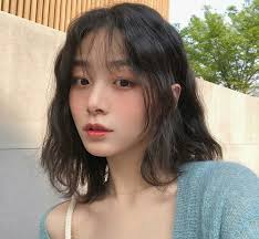 Tóc cắt ngắn lại trở thành mốt