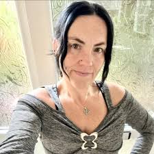 What advice would you give to someone dating your ex?