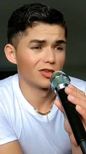 Cantos Católicos y la Oración del Padre Nuestro