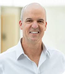 Edward Donovan's Instagram, Twitter & Facebook