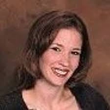 Kari Gardiner's Instagram, Twitter & Facebook